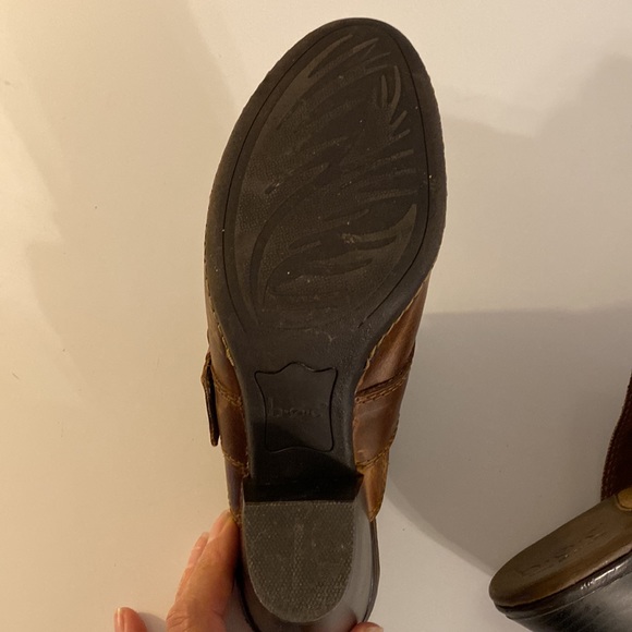 BOC distressed leather clogs size 9 - Picture 6 of 10